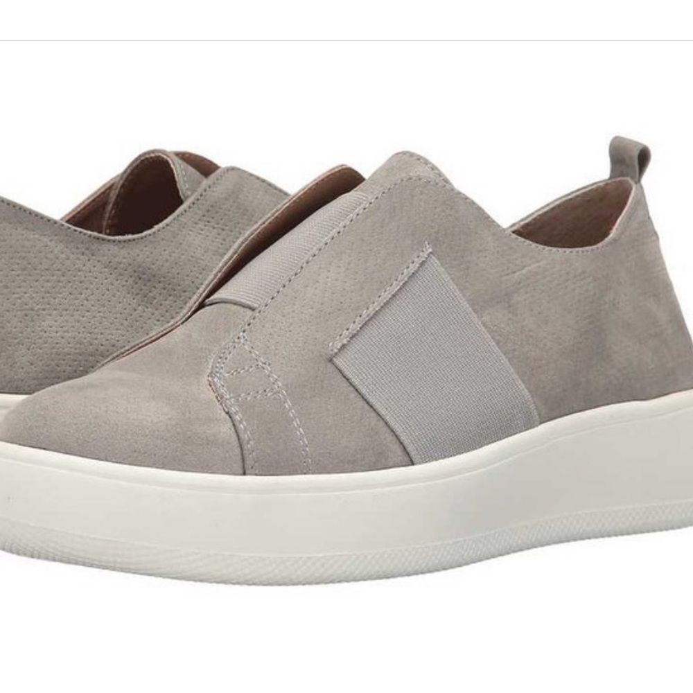 Steve Madden Sneakers
